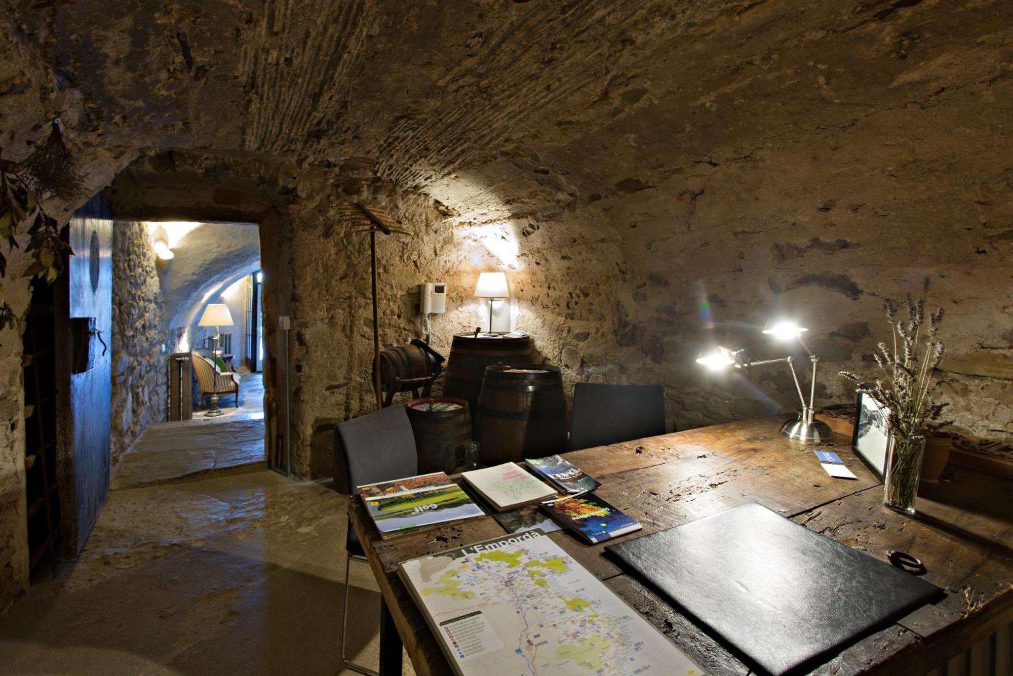 Гостьовий будинок Encis D'Emporda -Adults Only- Casavells Екстер'єр фото